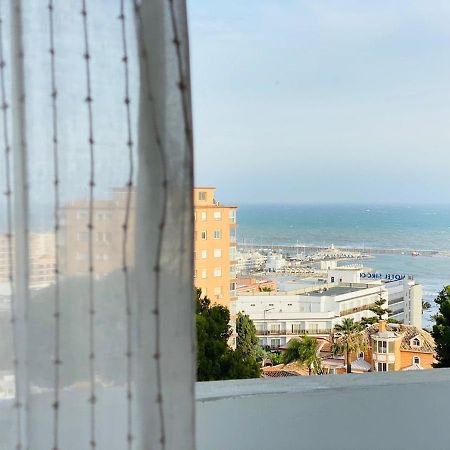 Moderno Apartamento Con Vistas Al Mar -بينالماذينا المظهر الخارجي الصورة